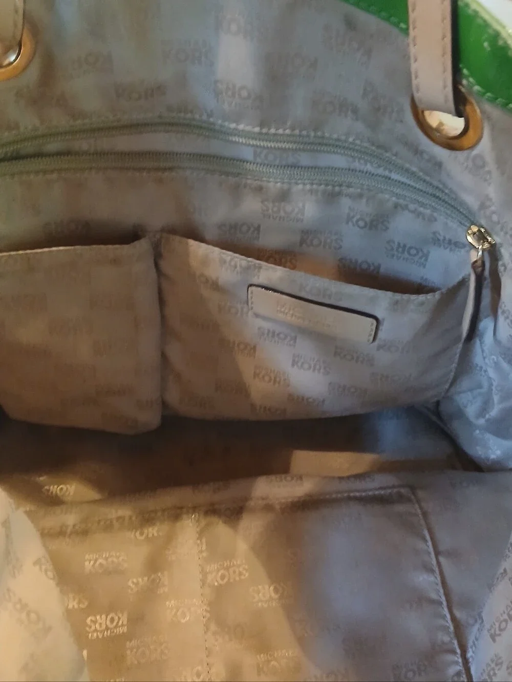 Michael Korrs Palm Green Jet Set Grab Bag Tote 17